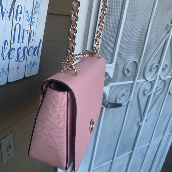 New Tory Burch Saffiano Leather “Channel”Chain Bag - Picture 5 of 16